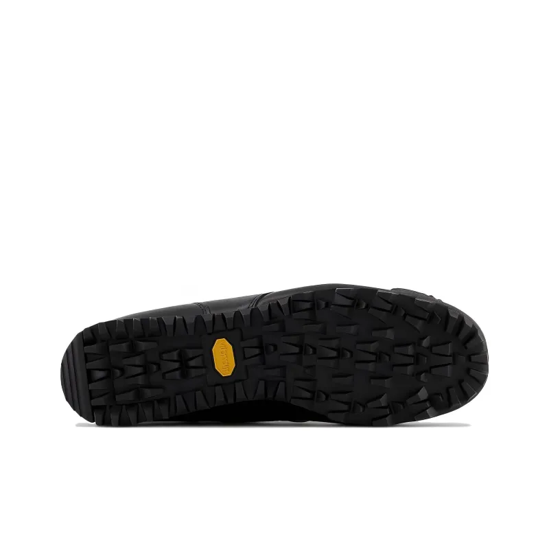 New Balance Rainier Low Triple Black-4
