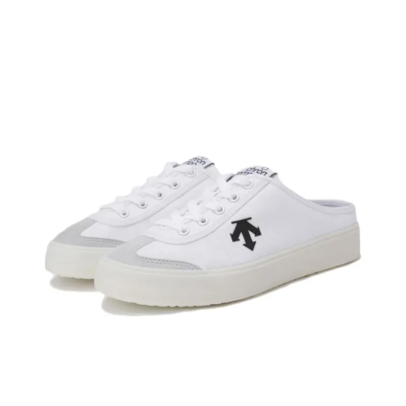 DESCENTE Cron Tempo Slip Resistant Closed Toe Slippers Unisex White Black-1
