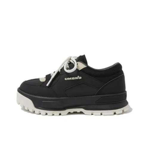 Umbro Chunky Sneakers Women's Low-Top Black