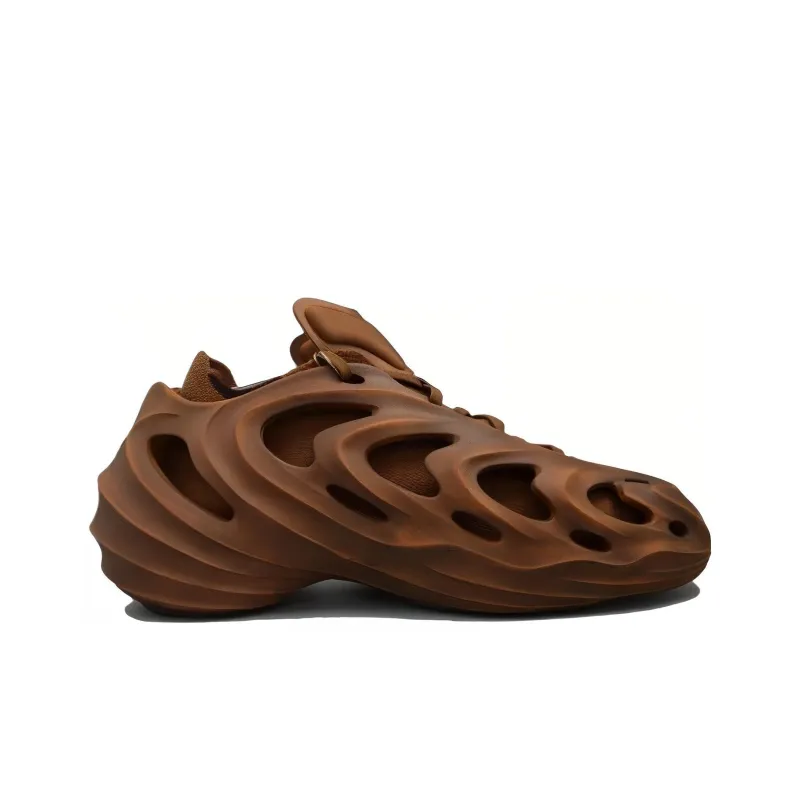 Adidas AdiFOM Q Cosmic Way Runners Mars-1