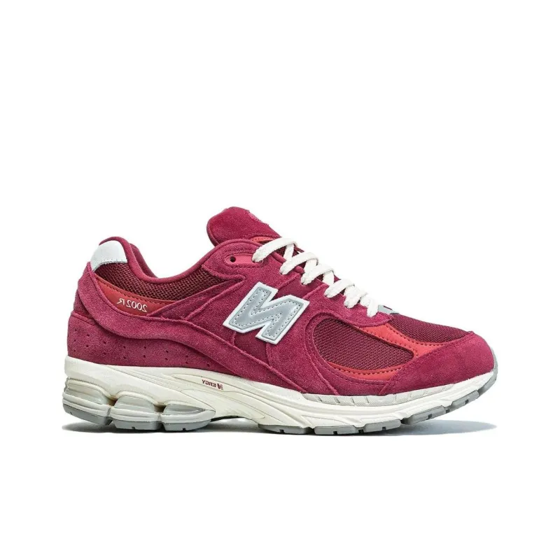 New Balance 2002R Bordeaux-1