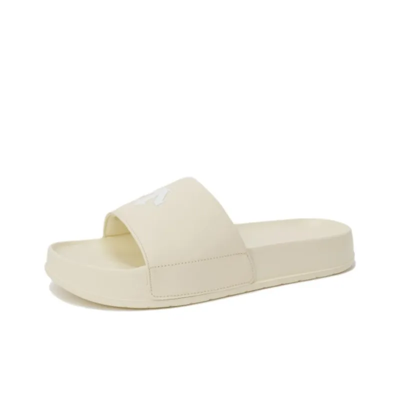 DESCENTE Slip Resistant Slide Slippers Unisex Beige-1