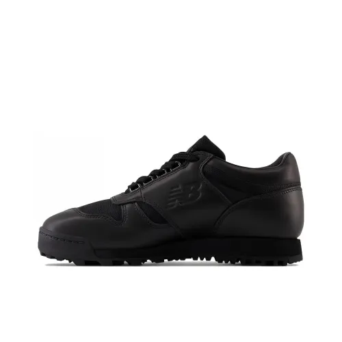 New Balance Rainier Low Triple Black