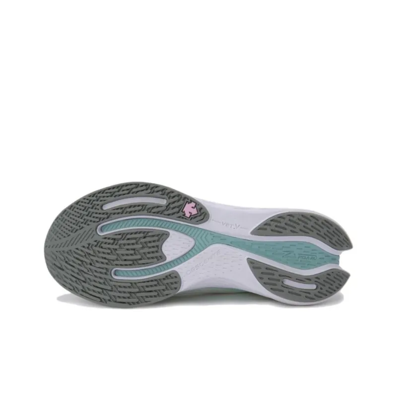 DESCENTE Waterproof Low Top Running Shoes Women's Green White-5