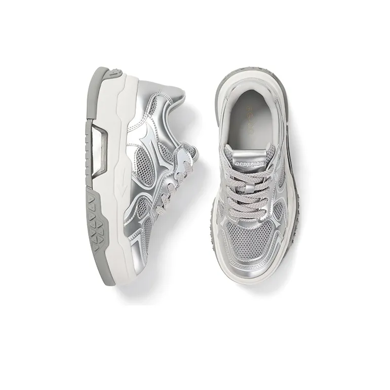 GG CC Skateboard Shoes Women's Low Top Silver/White-1
