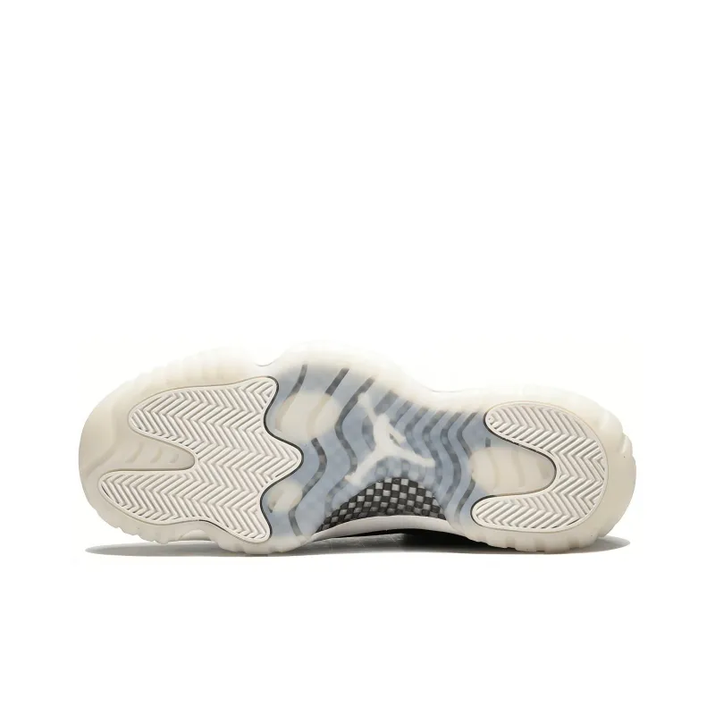JORDAN 11 Retro Low Derek Jeter RE2PECT-4