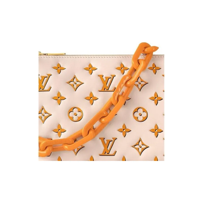 LOUIS VUITTON Coussin Bb-4
