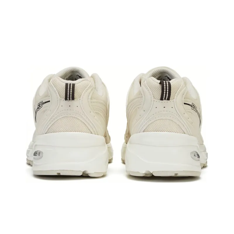 New Balance 530 Ivory-4