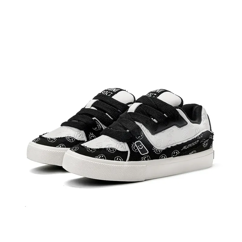 MINISO Low Top Canvas Shoes Unisex-19