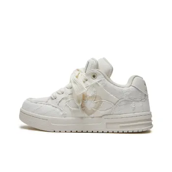 Hong Kong Meng Anti Slip Wear Resistant Low Top Skateboard Shoes Unisex White
