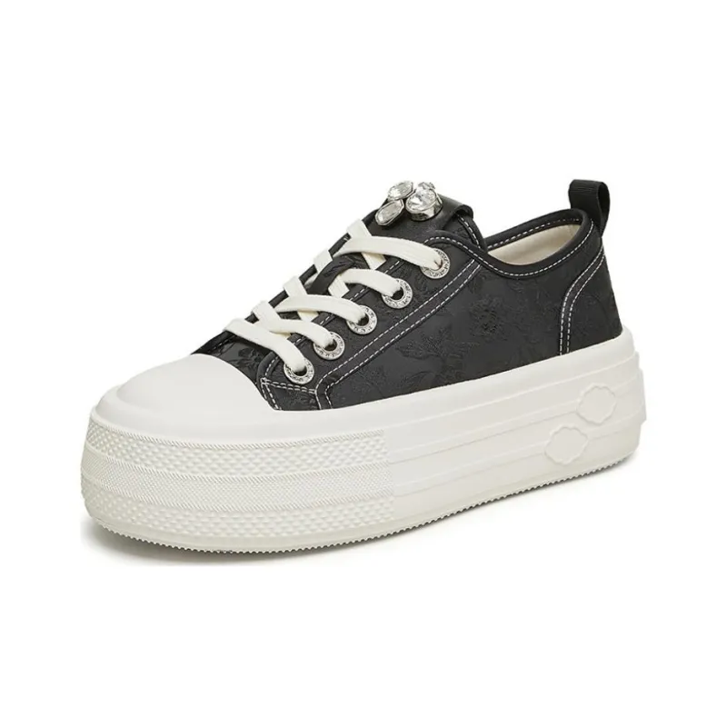 TATA Skateboard Shoes Women's Low Top Solid Color-6