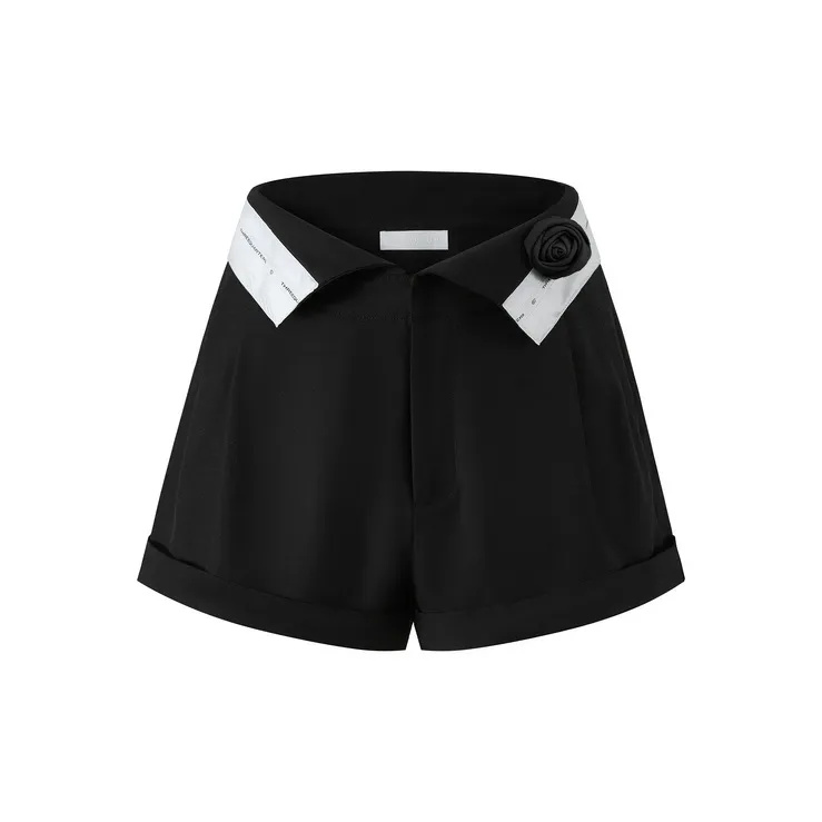 Three Quarters Casual Shorts Women's Black-1