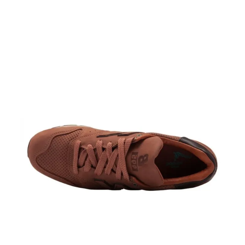 Danner x New Balance NB 995 Cushioning Wear Resistant Low Top Running Shoes Unisex Copper-3