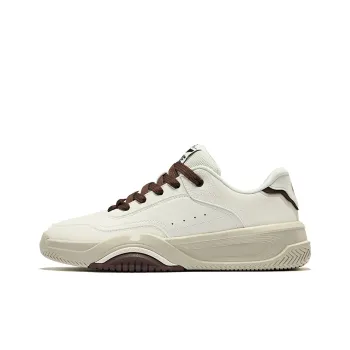 Erke Caramel Latte 2.0 Anti Slip Wear Resistant Low Top Skateboard Shoes Men's Microcrystal White Coffee