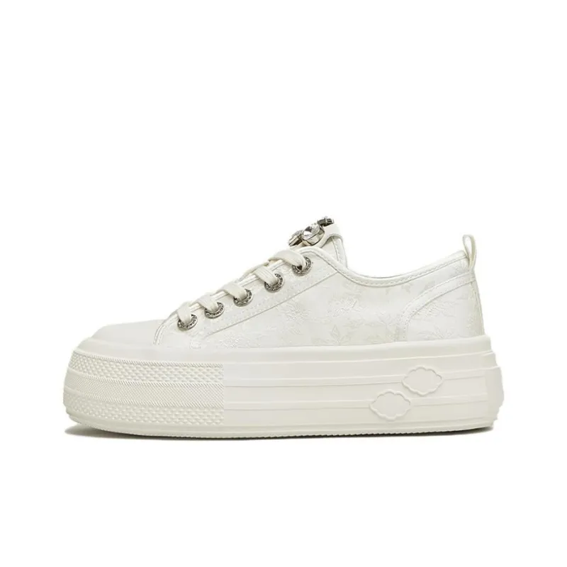 TATA Skateboard Shoes Women's Low Top Solid Color-10
