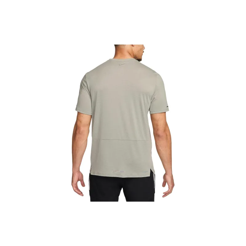 Nike Rise 365 Running Division Men's Dri-FIT Running Top-1