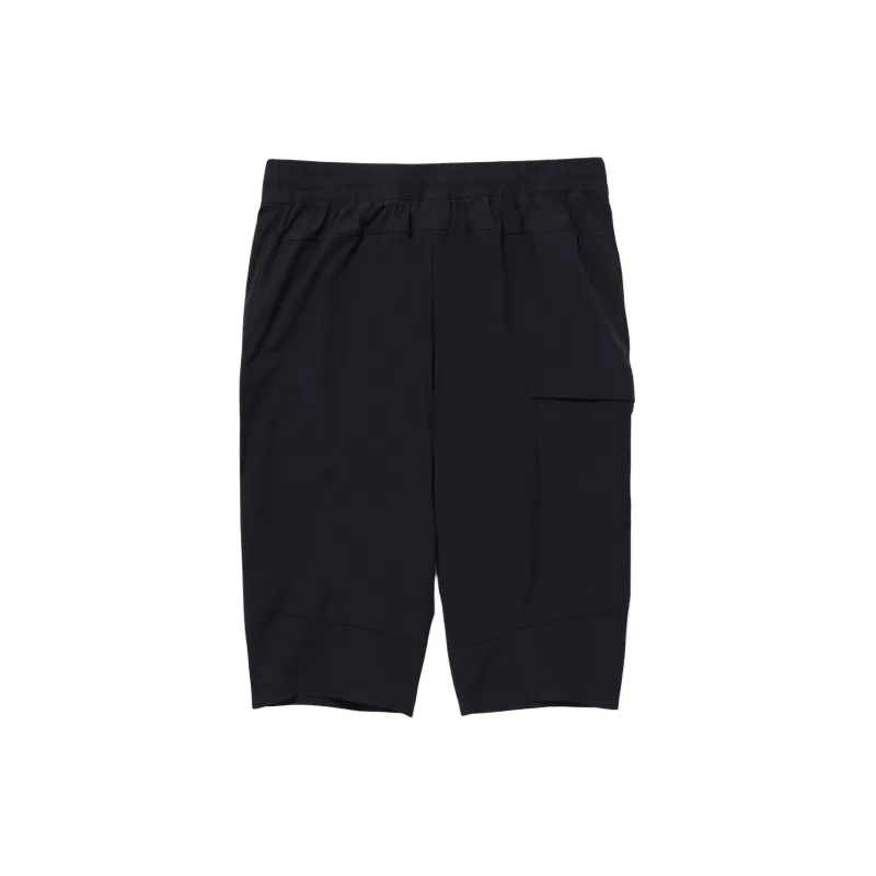 DESCENTE BTF Team 3/4 Stretch Woven Pants Casual Shorts Unisex Black-1