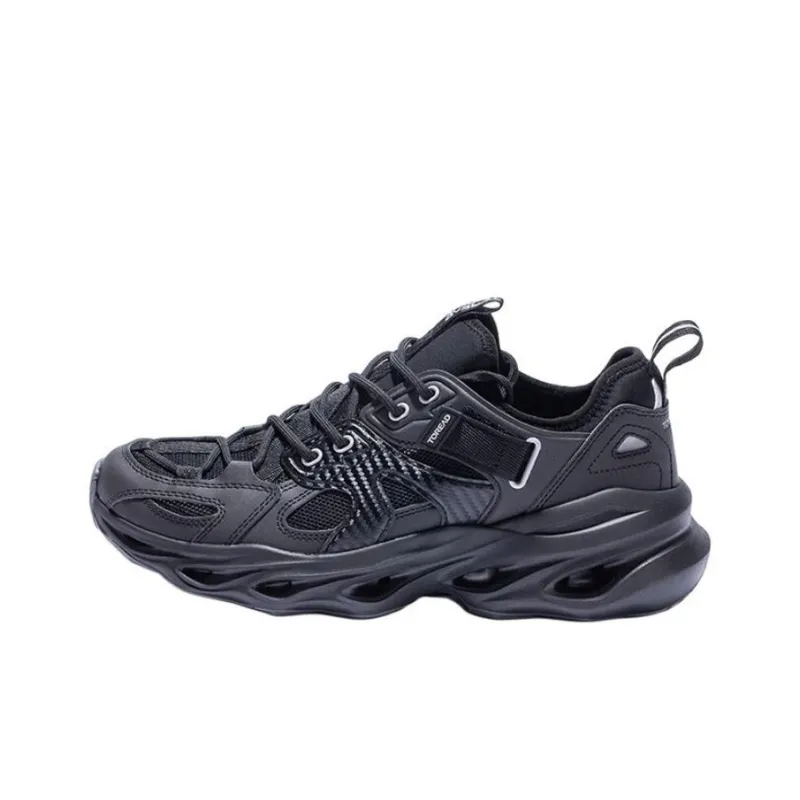 TOREAD Slip Resistant And Breathable Low Top Hiking Shoes Men's Black-0
