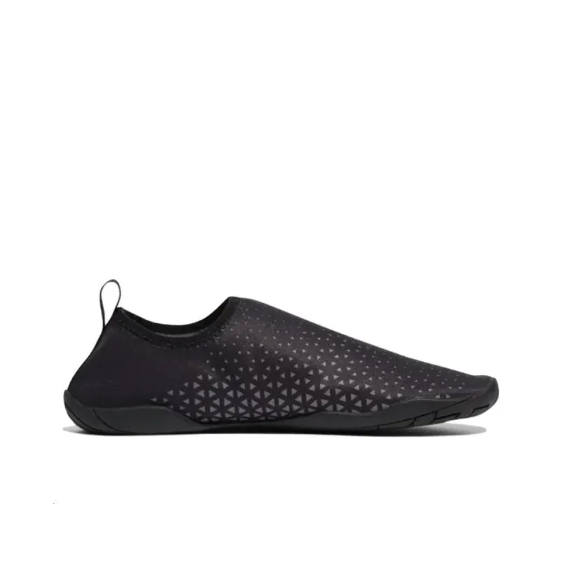 FILA Slick Aqua Abrasion Resistant Breathable Low Top Outdoor Shoes Unisex Black-1