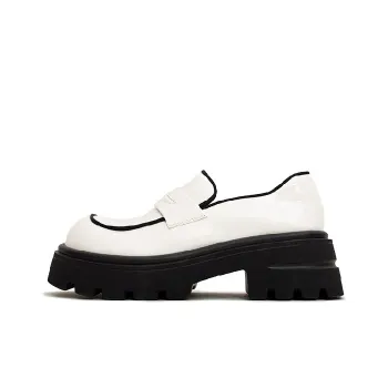 Uncle's House Loafers Women's White