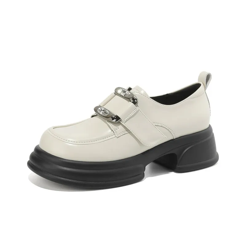 JOSINY Loafers Women's Black/Ecru-5