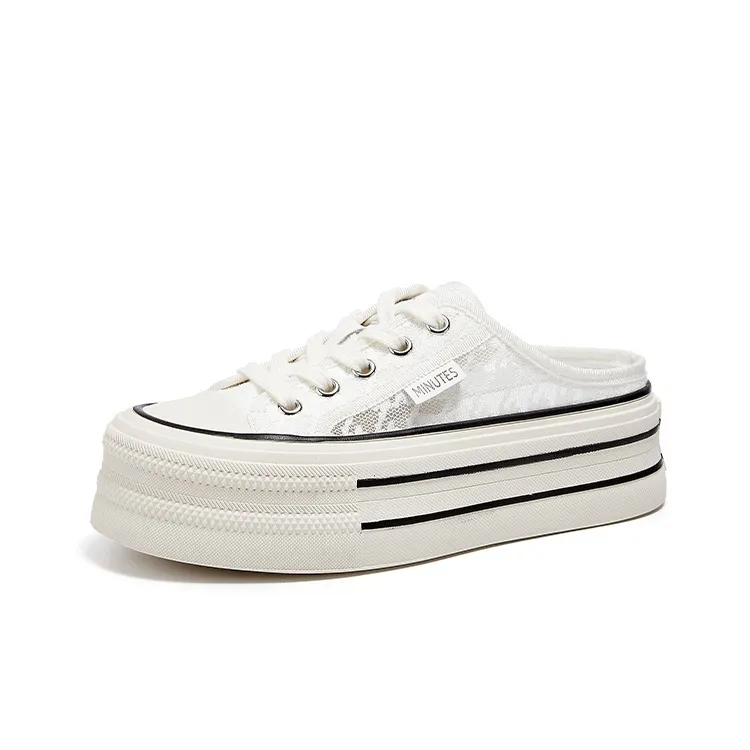 15 MINS Low-Top Skateboard Shoes Women's-0