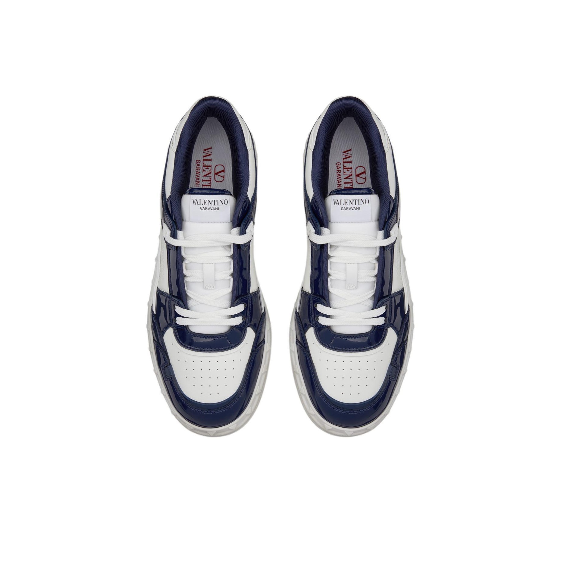 【送料&関税込】Valentino Garavani Freedots Lace-up Sneakers Valentino Garavani Freedots Lace-Up Sneakers - POIZON