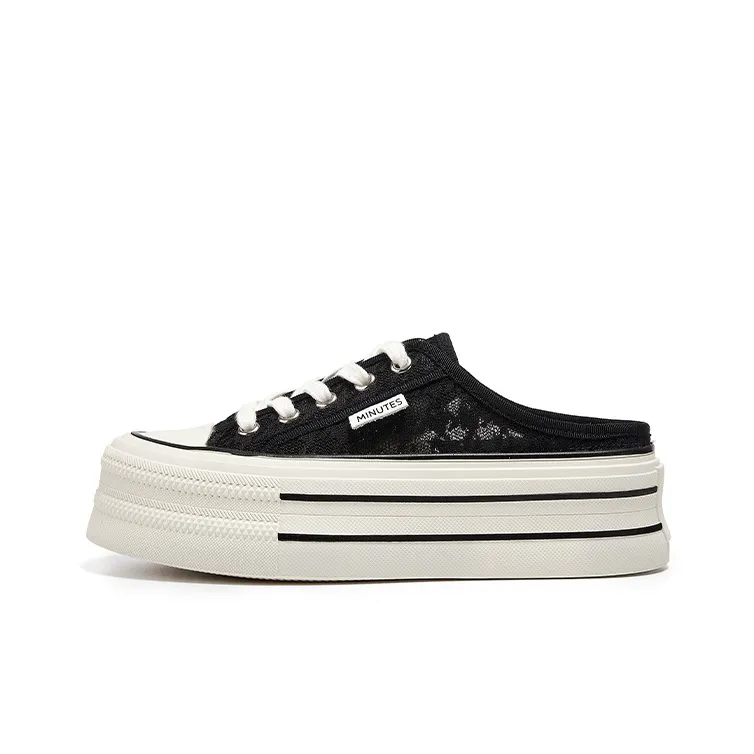 15 MINS Low-Top Skateboard Shoes Women's-13