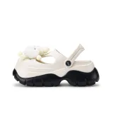 2535-8 White, Black White Pom Pom