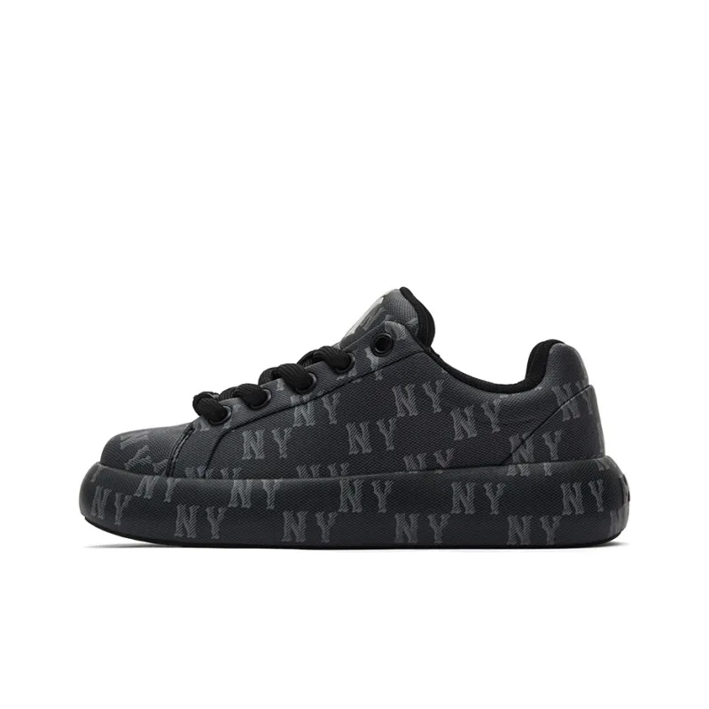 MLB Chunky Classic Slip Resistant Low Top Skateboard Shoes Unisex Black-0