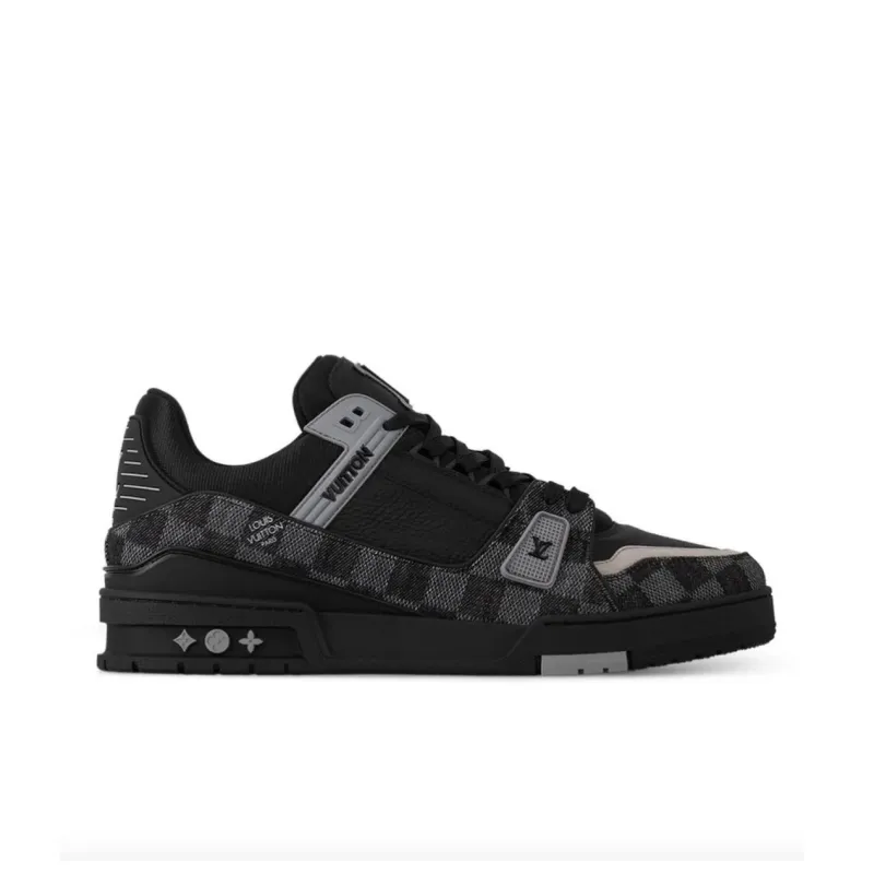 LOUIS VUITTON Trainer Abrasion Resistant Breathable Low Top Skateboard Shoes Unisex Black-1