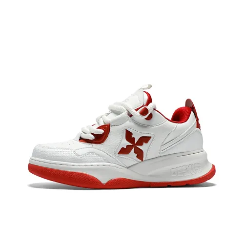 DESKISS Skateboard Shoes Men Low-Top Maple Leaf White/Red