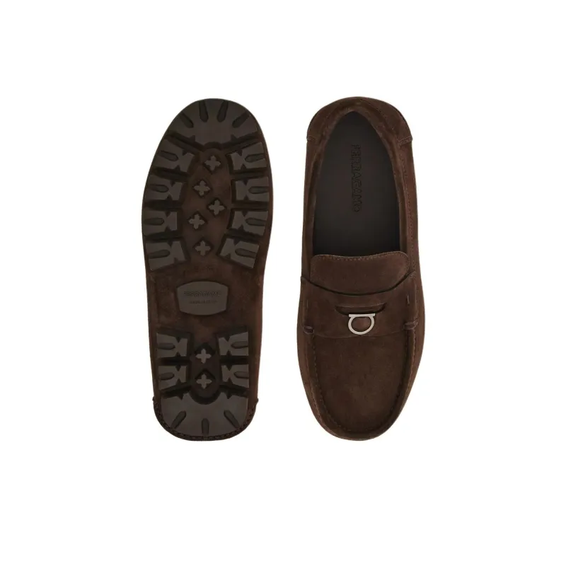 FERRAGAMO Gancini plaque Suede Loafers-4