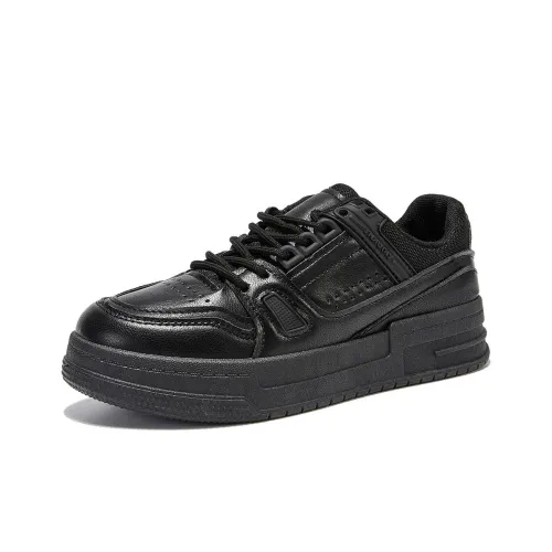 VICTORIA&VERA Lifestyle Shoes Women's Low-Top Black