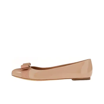FERRAGAMO Varina Leather Ballerina Shoes