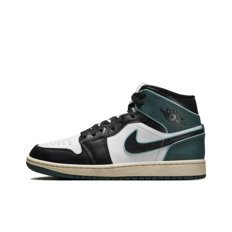 Air Jordan 1 Mid Se 'Oxidized Green' Women's-0