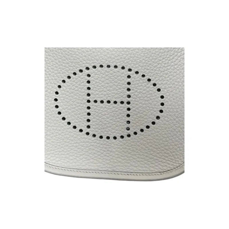 HERMES Evelyne Clemence Calfskin Shoulder Bag Crossbody Bag Unisex Light Gray-3