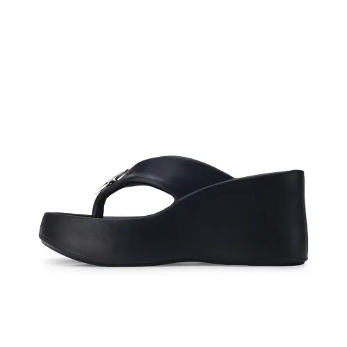 XMISTUO EVA Stud Flip Flops Women's