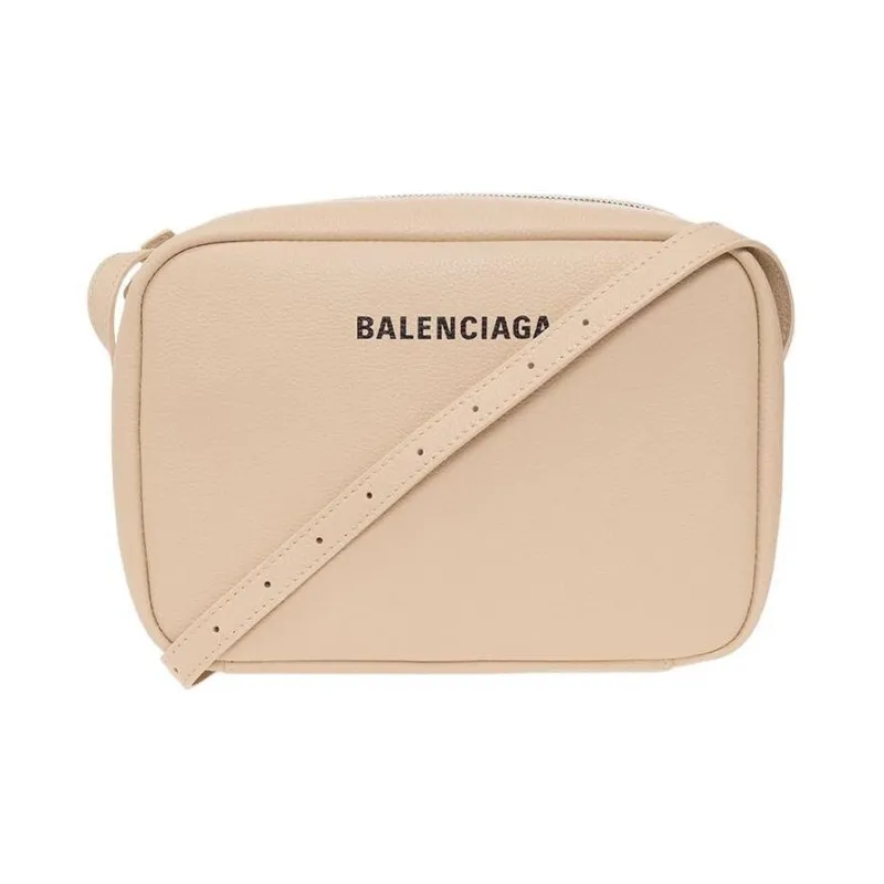 Balenciaga Everyday Grained Calfskin Camera Bags Crossbody Bag Shoulder Bag Women's Sand-1