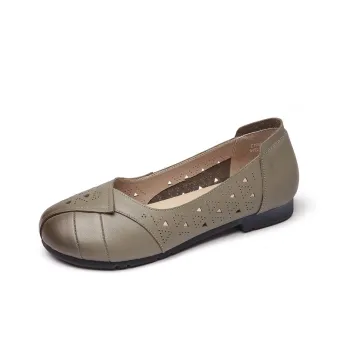 Cigna Clogs Women's