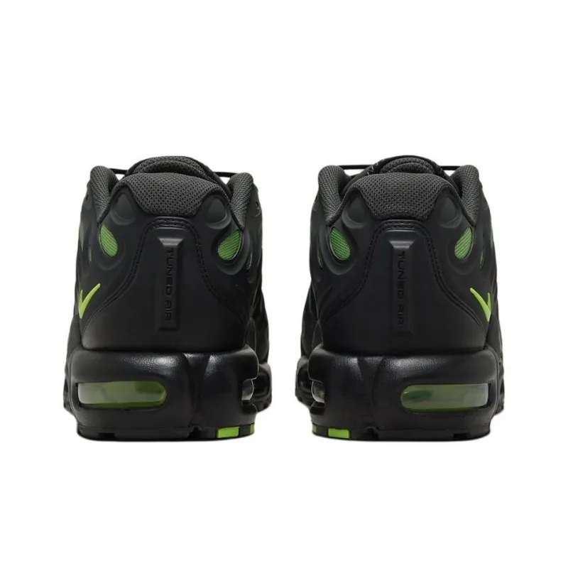Nike Air Max Plus Drift Black Volt-4
