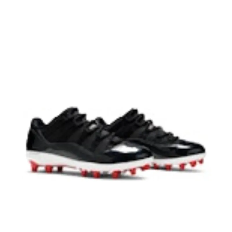 Jordan 11 Retro Low Cleat Bred-3