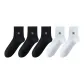 Black 3 White 2