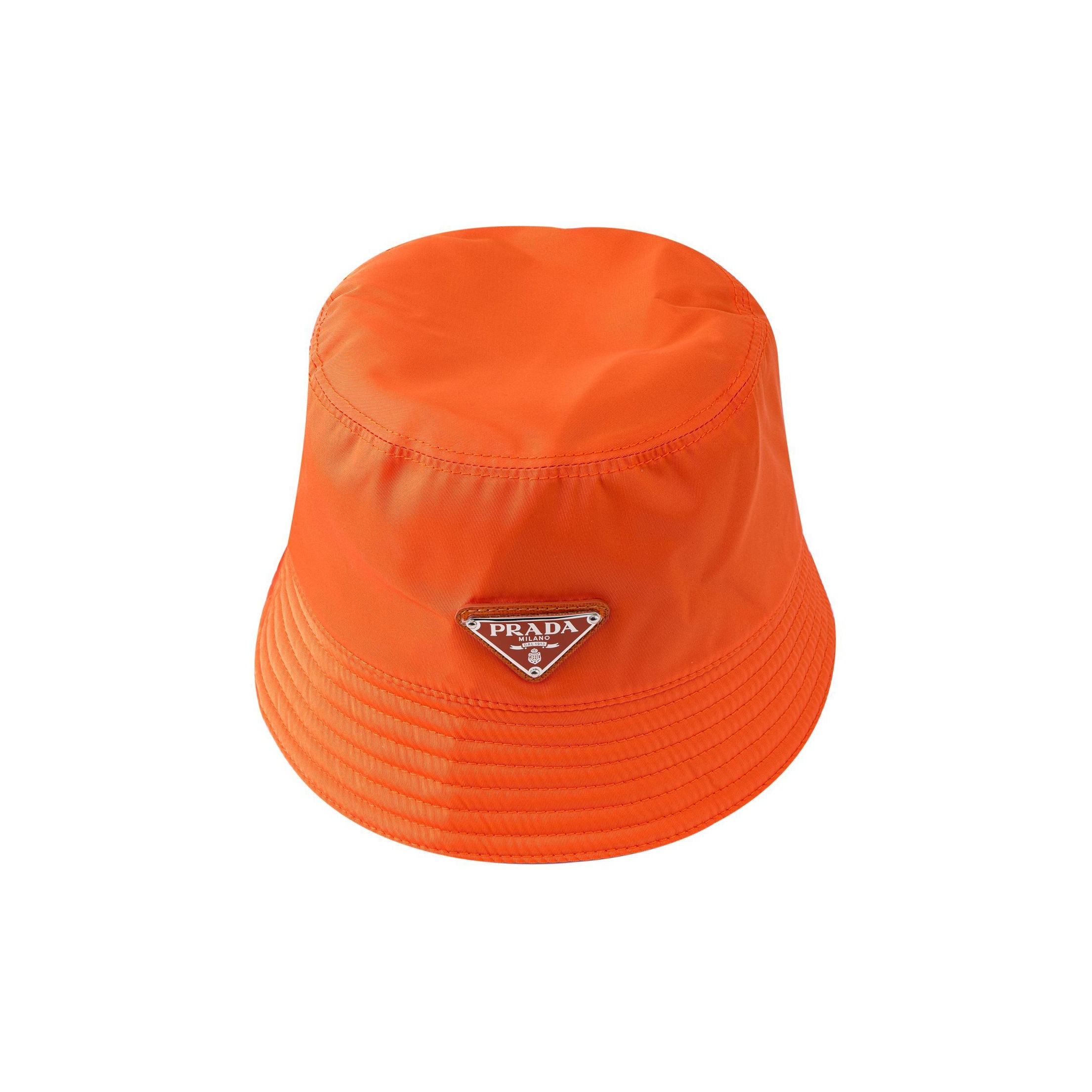 ↓USED TENDERLOIN NYLON BUCKET HAT PA.C 60/40 cotton-blend bucket hat in blue - And Wander | Mytheresa