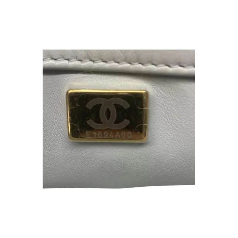 CHANEL Trendy Cc Lambskin Flap Bag, One Shoulder Handbag, Crossbody Bag Women's Light Gray Green-6