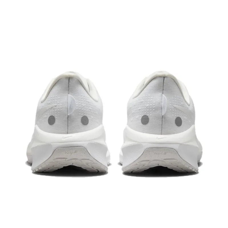 Nike Vomero 17 White Platinum Tint-3