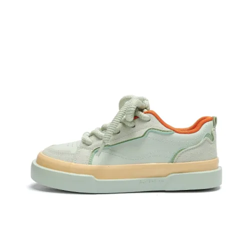 FOREVER 21 Skateboard Shoes Women's Low-Top