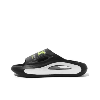 TCELLARS Graffiti Quiet Slip Resistant Odor Resistant Abrasion Resistant Quick Dry Antibacterial Slide Slippers Unisex