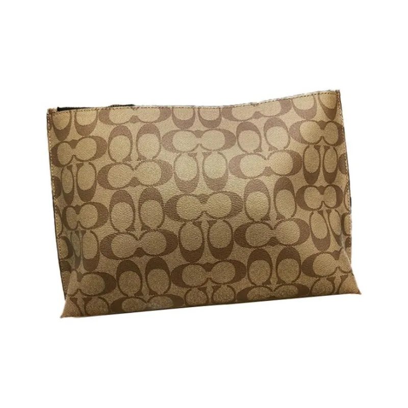 COACH Star Wars Xingji Large War Collaboration Canvas With Leather Clutch Large Size Men's Khaki-1