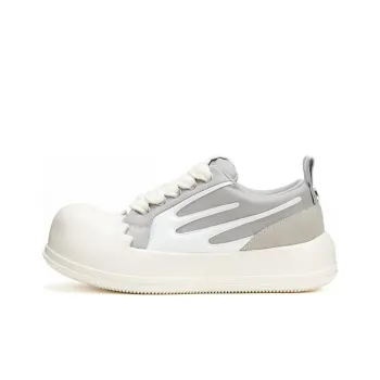 RHIME USA Low Top Eggshell Canvas Shoes Unisex